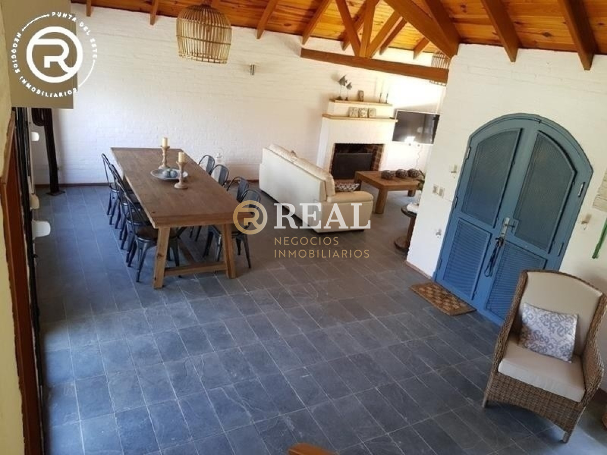 Casa ID.511 - Casa ubicada a dos cuadras de la playa