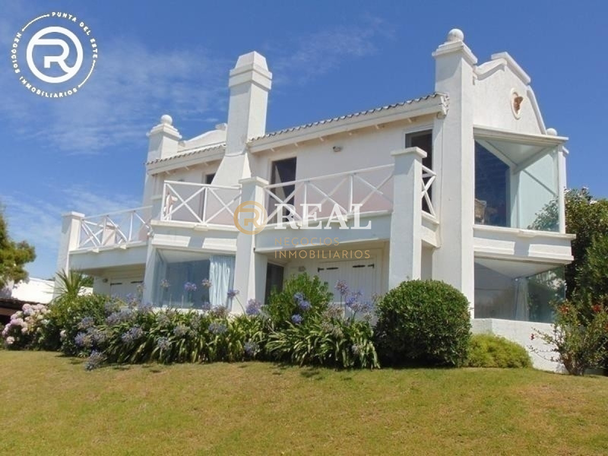 Casa ID.516 - Cálida casa con vista al mar