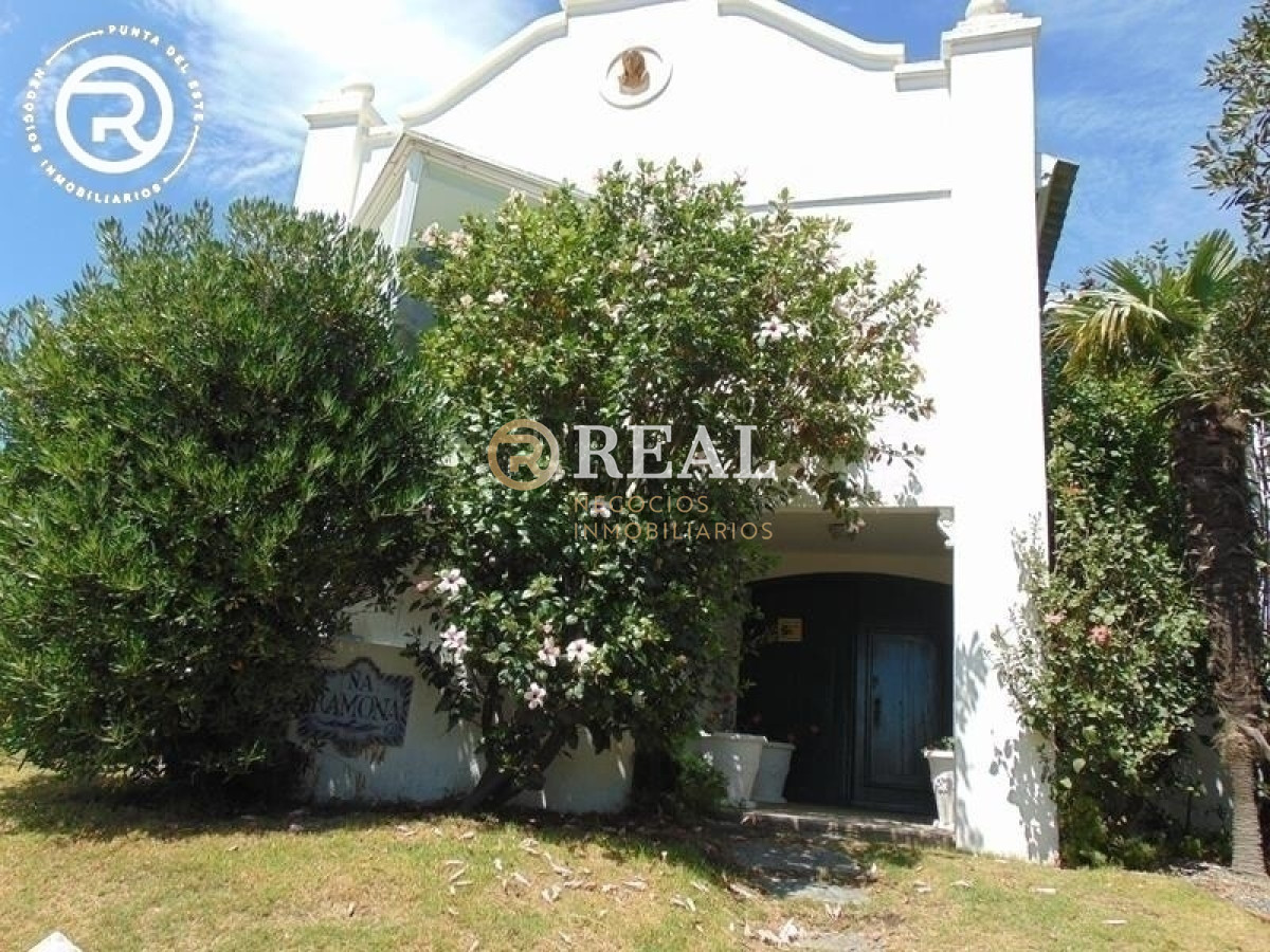 Casa ID.516 - Cálida casa con vista al mar