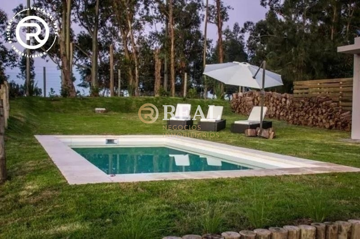 Casa ID.526 - Casa decorada con muy buen gusto en medio de la tranquilidad