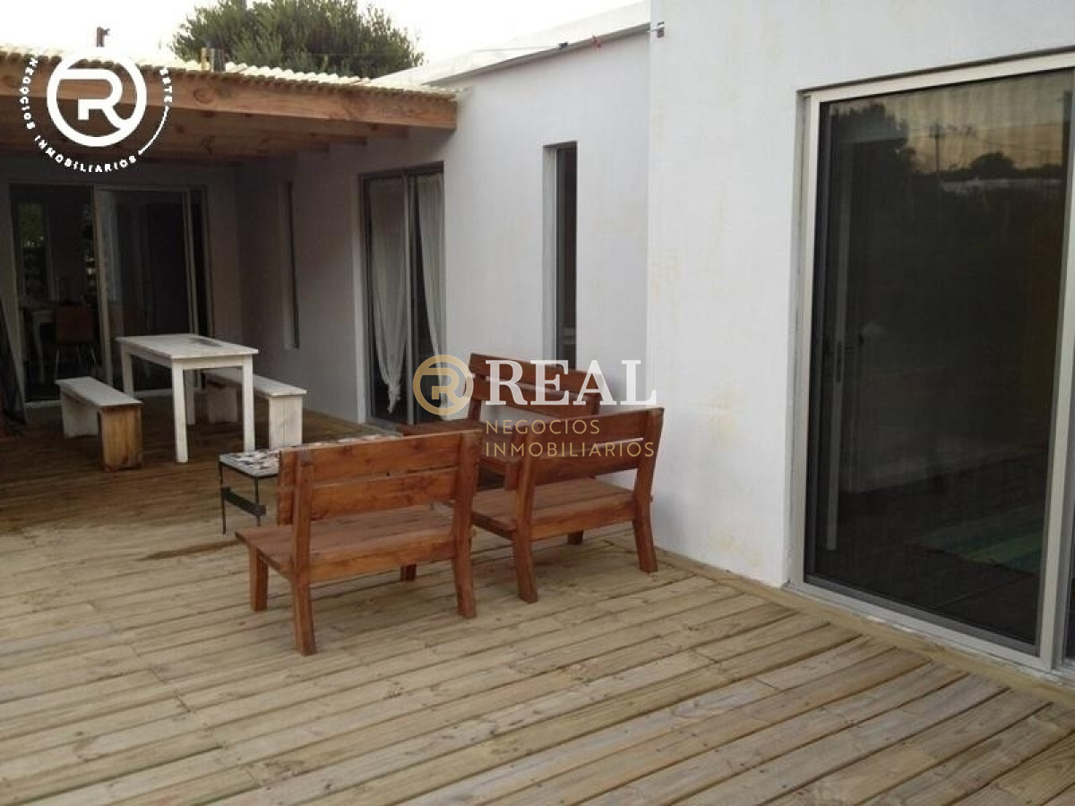 Casa ID.552 - Muy linda casa con piscina en Montoya