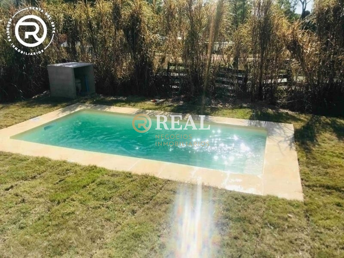 Casa ID.552 - Muy linda casa con piscina en Montoya