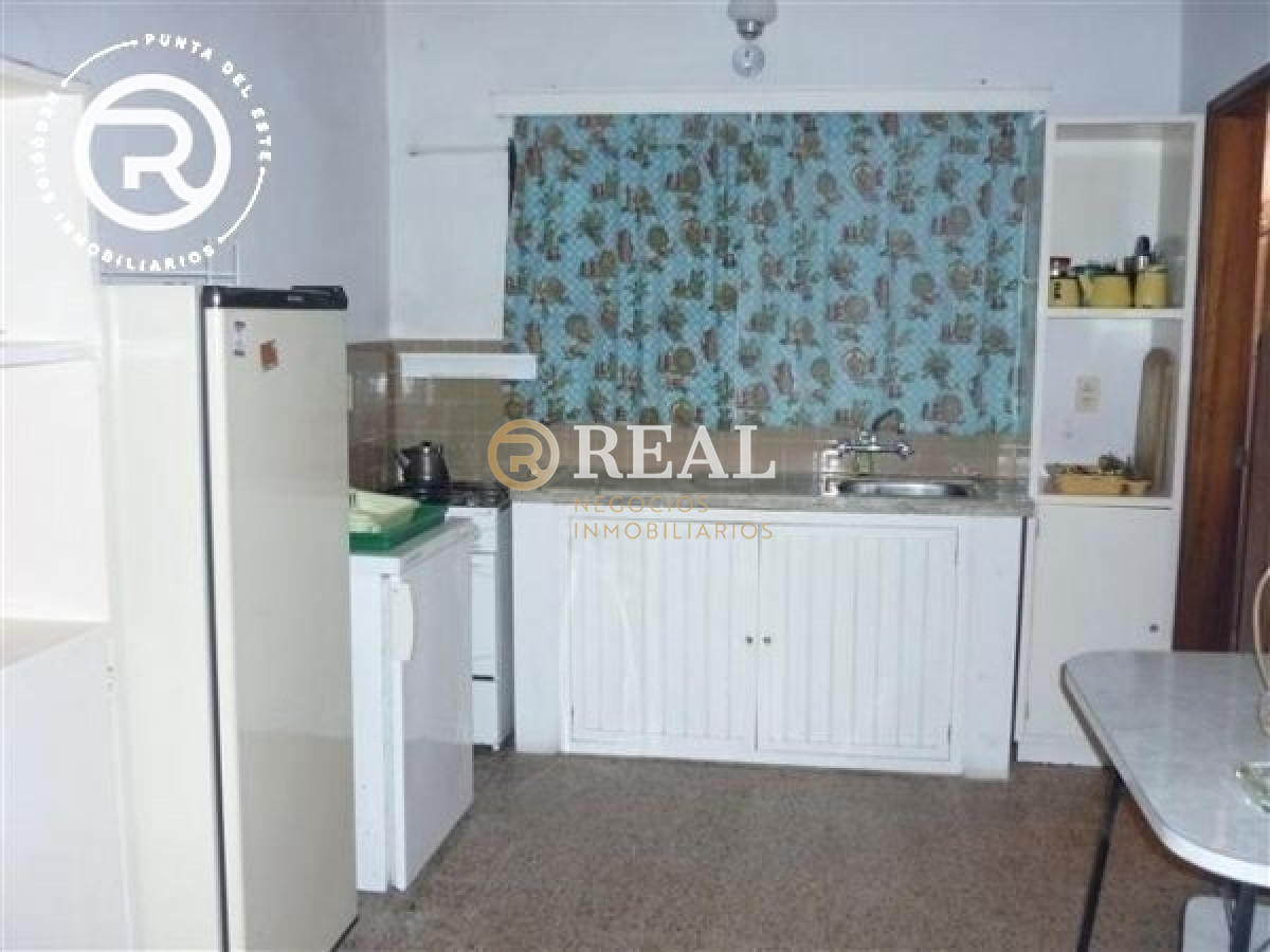 Casa ID.90 - Casa en alquiler en Balneario Buenos Aires.