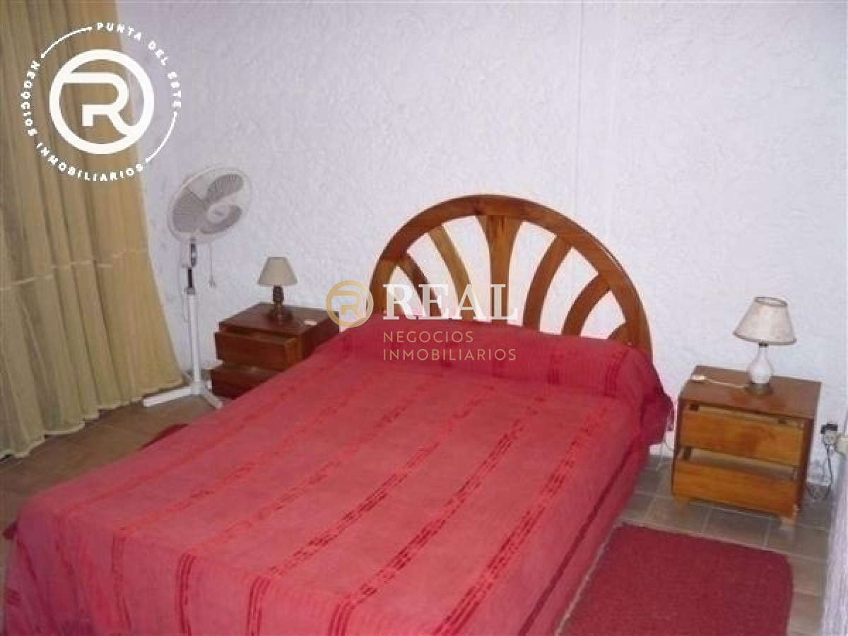 Casa ID.90 - Casa en alquiler en Balneario Buenos Aires.