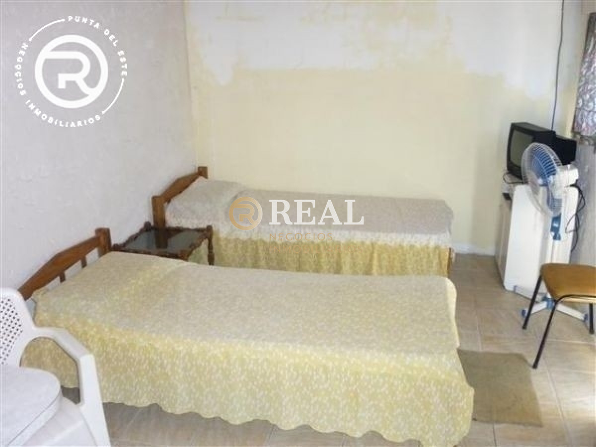 Casa ID.90 - Casa en alquiler en Balneario Buenos Aires.