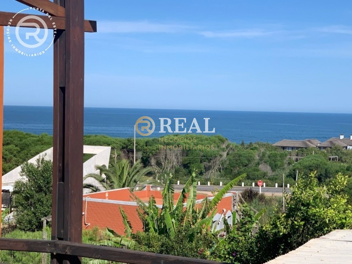 Casa ID.92 - Casa en venta y alquiler en Altos de Punta Piedras