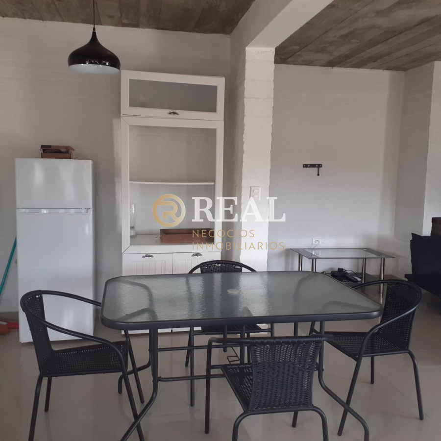 Casa ID.1150 - Casa 2 dormitorios 2 baños a 100 m del Mar 