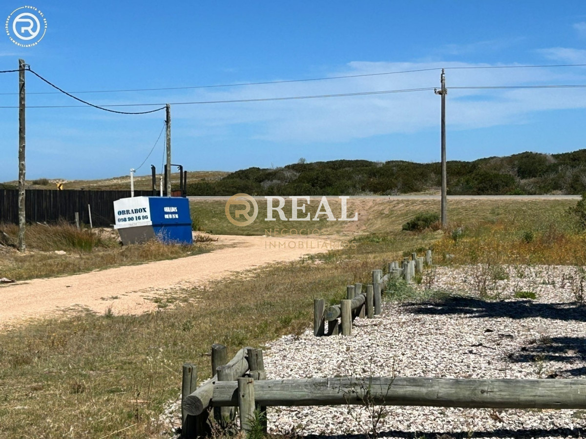 Terreno ID.1094 - Terreno en venta en Santa Mónica