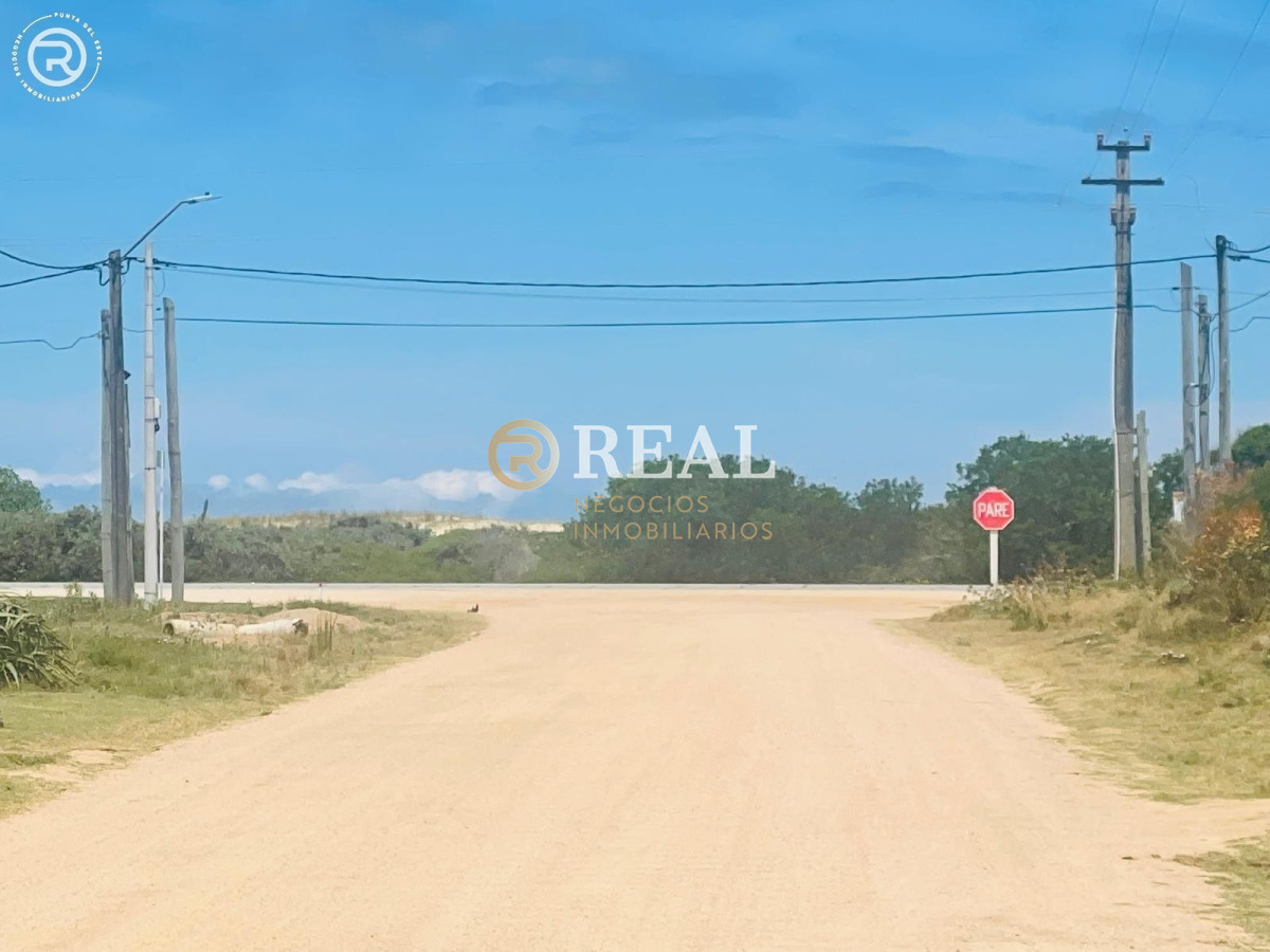 Terreno ID.800 - Terreno en venta en Balnerio Bs As bien ubicado