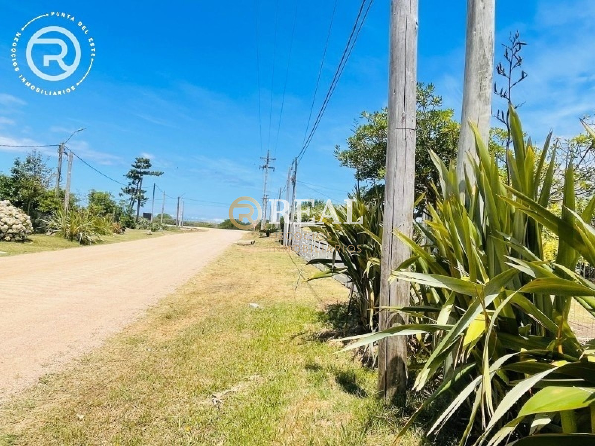 Terreno ID.800 - Terreno en venta en Balnerio Bs As bien ubicado