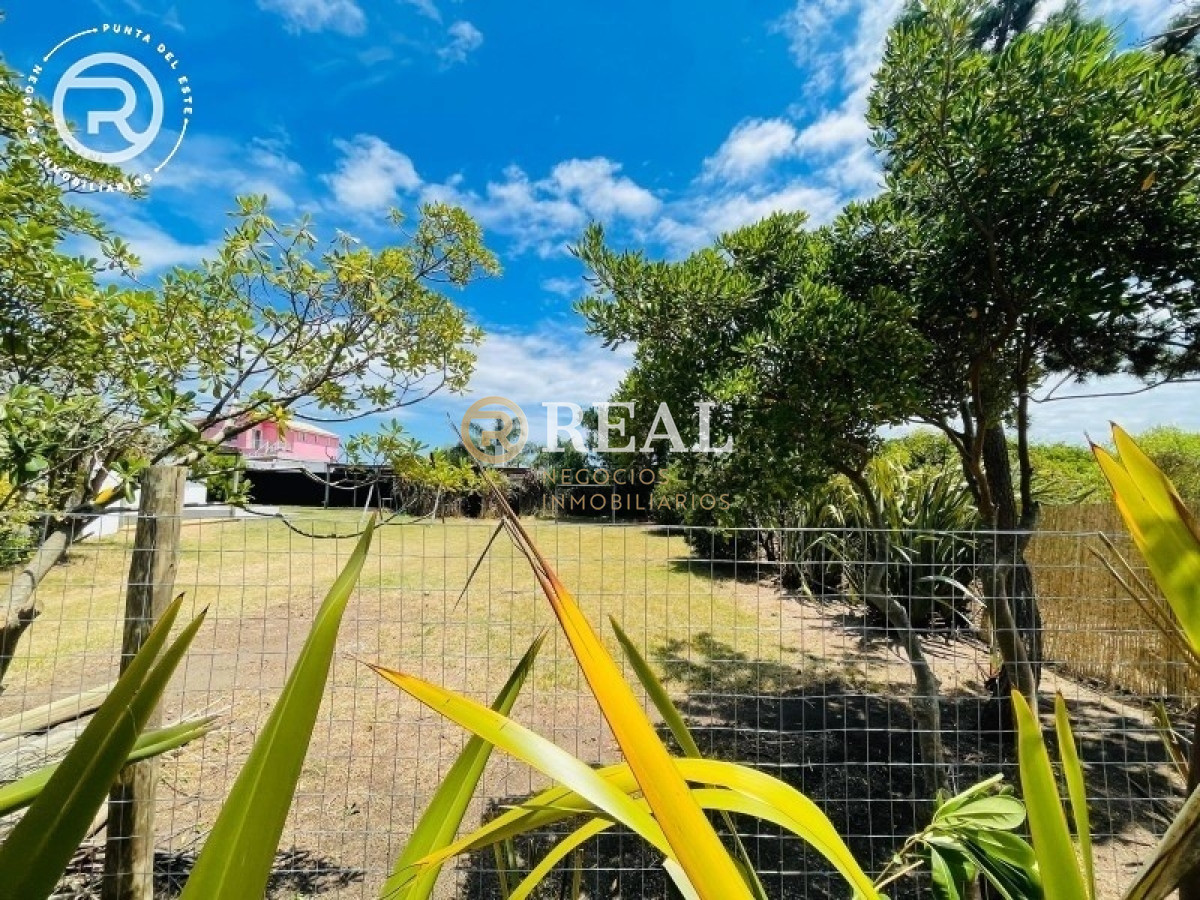 Terreno ID.800 - Terreno en venta en Balnerio Bs As bien ubicado
