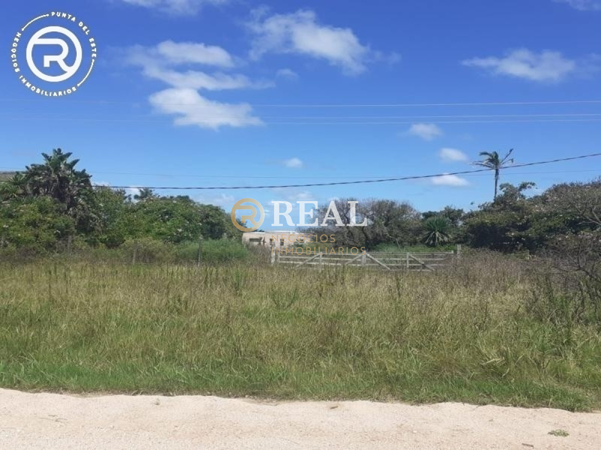 Terreno ID.846 - Terreno con vista al mar, excelente inversión.