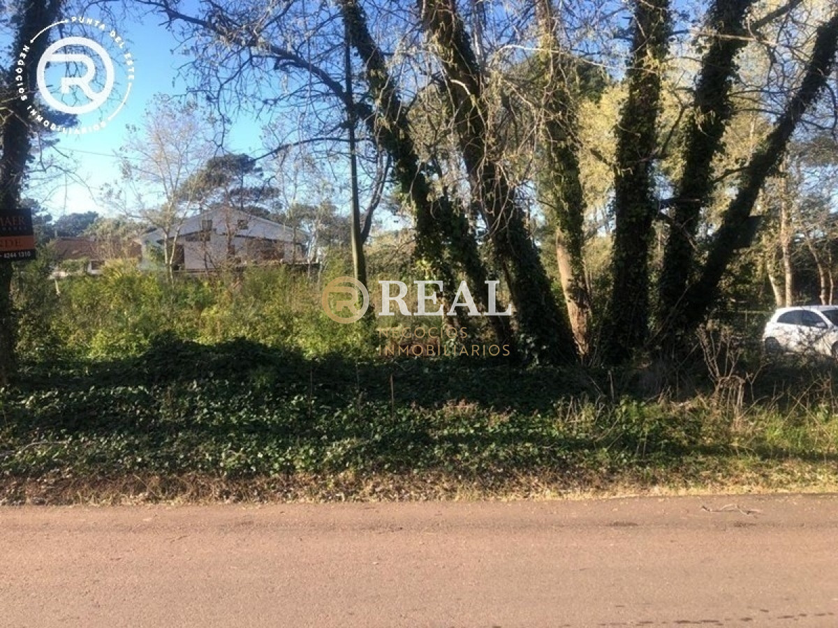 Terreno ID.919 - Terreno muy cerca del shopping de Punta del Este