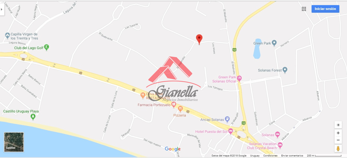 Casa ID.1663 - En complejo cerrado.