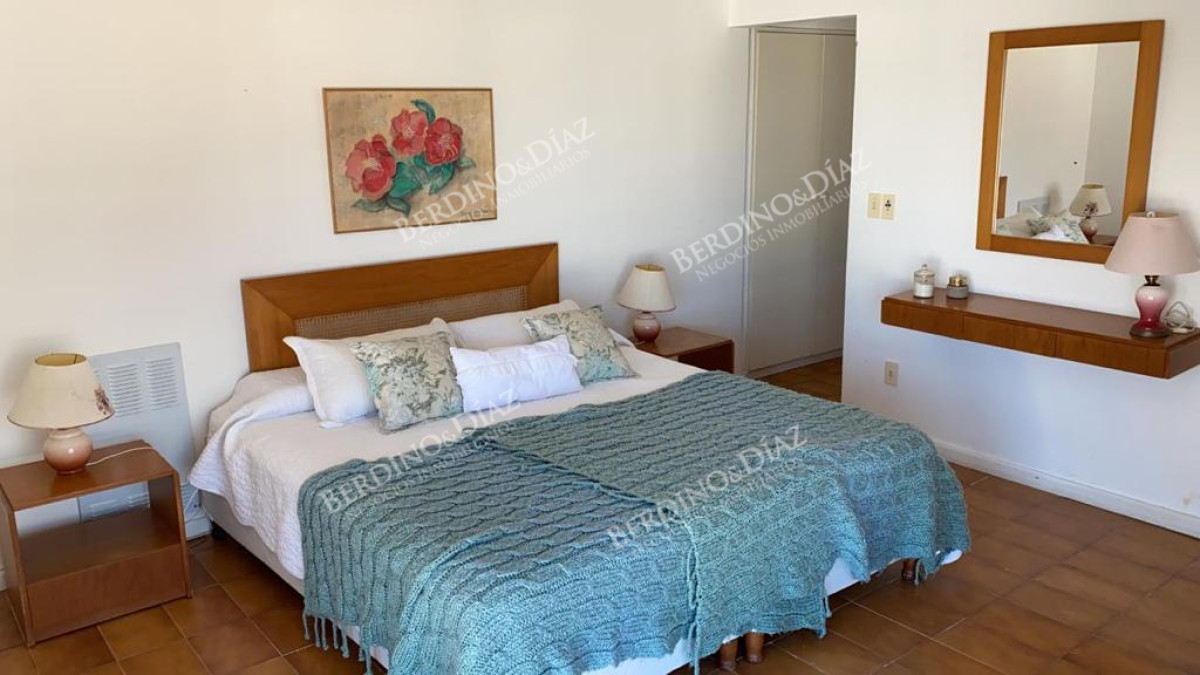 Apartamento ID.1762 - PENINSULA AMPLIO DEPARTAMENTO EN VENTA