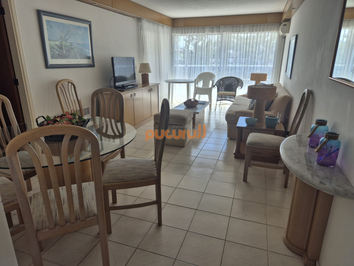 Apartamento ID.2742 - A pasos del mar.