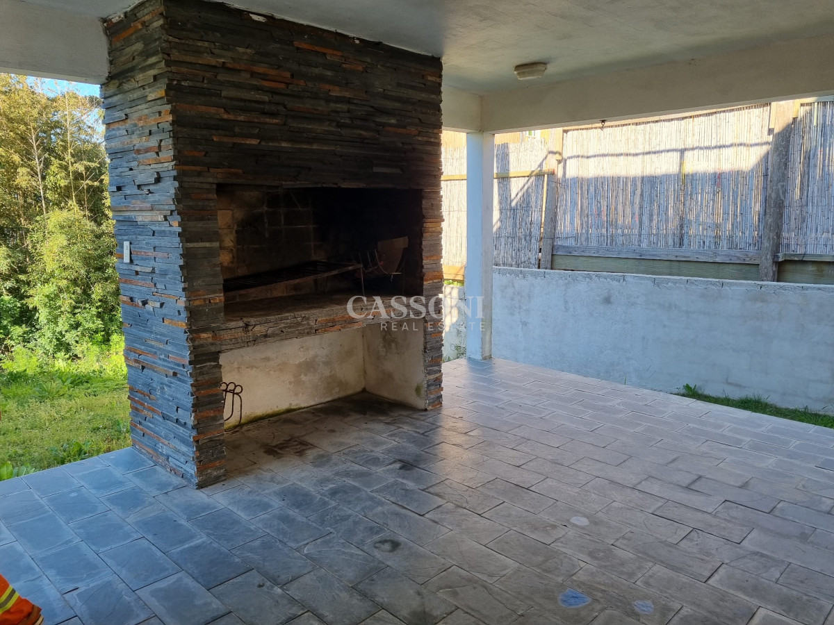 Casa ID.1719 - Casa de estilo minimalista próxima al mar.