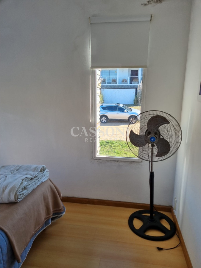 Casa ID.1719 - Casa de estilo minimalista próxima al mar.