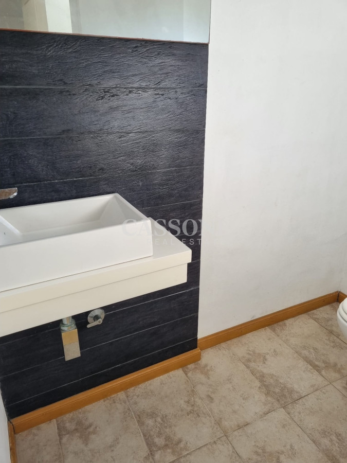 Casa ID.1719 - Casa de estilo minimalista próxima al mar.