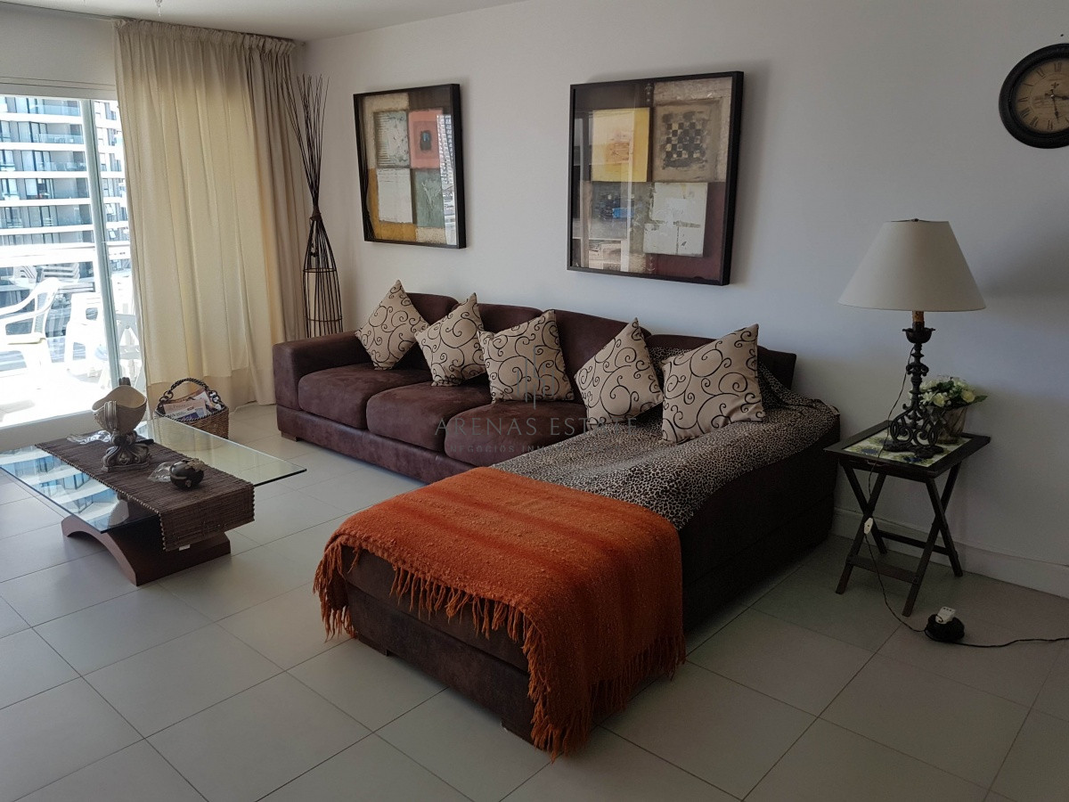 Apartamento ID.697 - Apartamento en venta en Punta del Este 