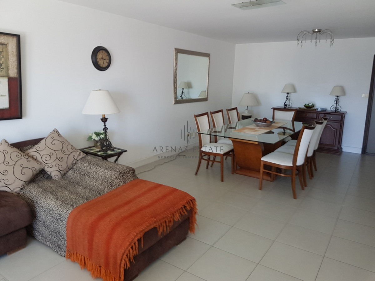 Apartamento ID.697 - Apartamento en venta en Punta del Este 