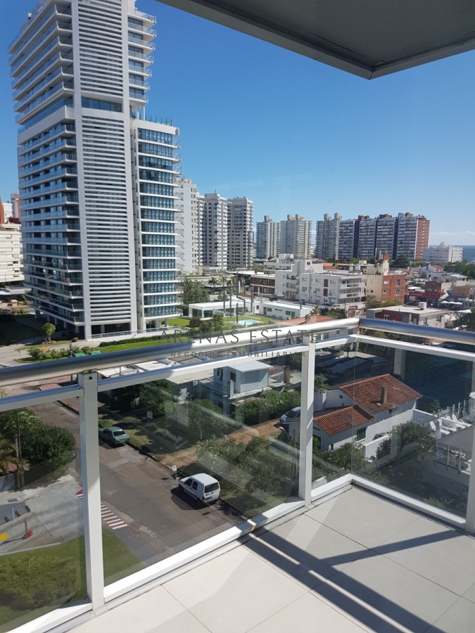 Apartamento ID.697 - Apartamento en venta en Punta del Este 