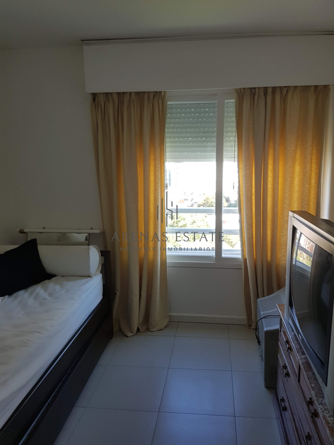 Apartamento ID.697 - Apartamento en venta en Punta del Este 