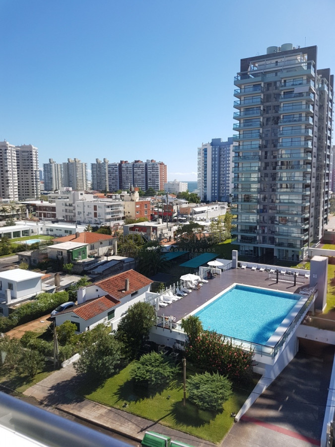 Apartamento ID.697 - Apartamento en venta en Punta del Este 
