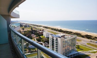 Playa Brava , edificio con muy buenos amenities , Punta del Este