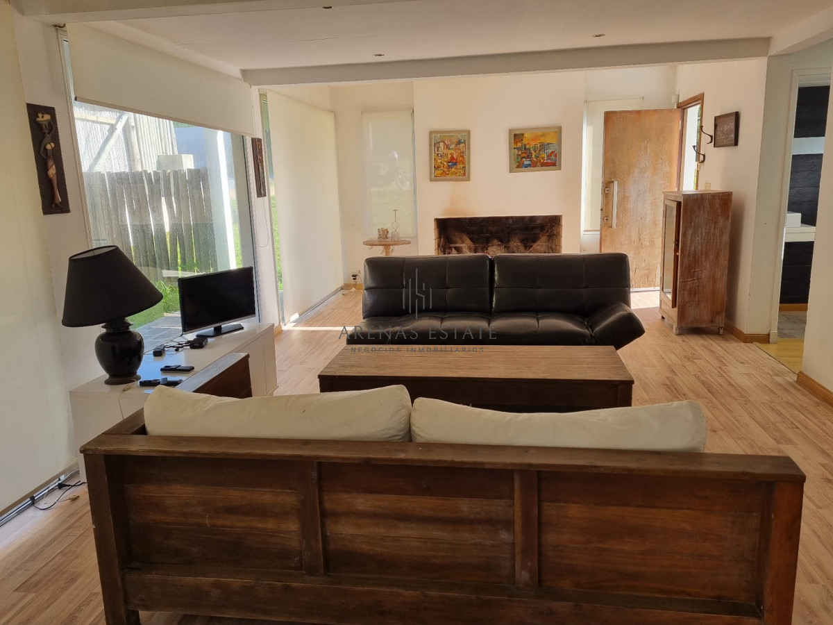 Casa ID.1371 - Casa de estilo minimalista próxima al mar.