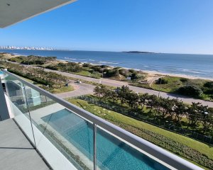 VENTA PUNTA DEL ESTE PLAYA MANSA SUPER PREMIUM 2 DORMITORIOS