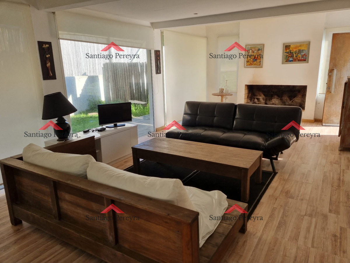 Casa ID.7413 - Casa de estilo minimalista próxima al mar.