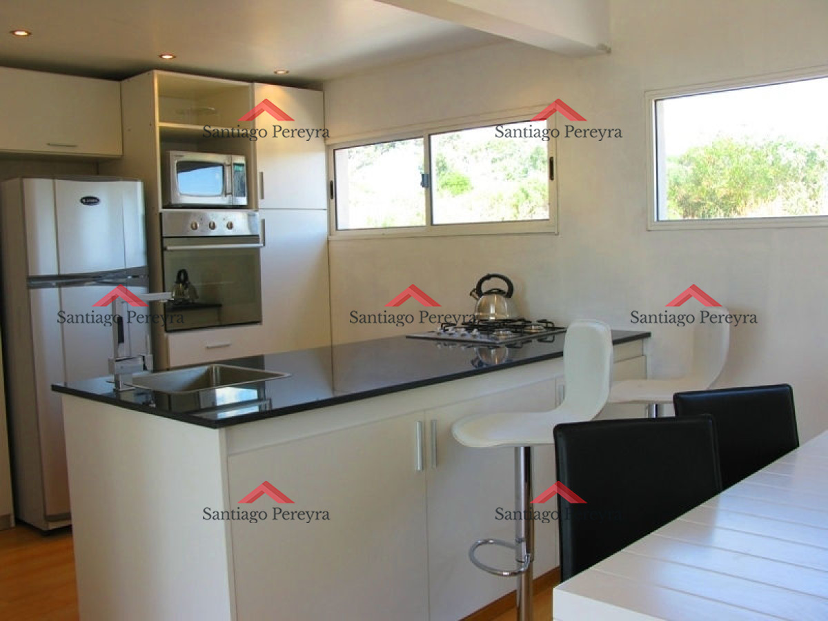 Casa ID.7413 - Casa de estilo minimalista próxima al mar.