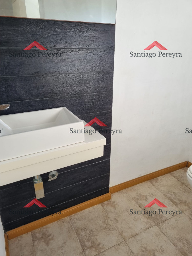 Casa ID.7413 - Casa de estilo minimalista próxima al mar.