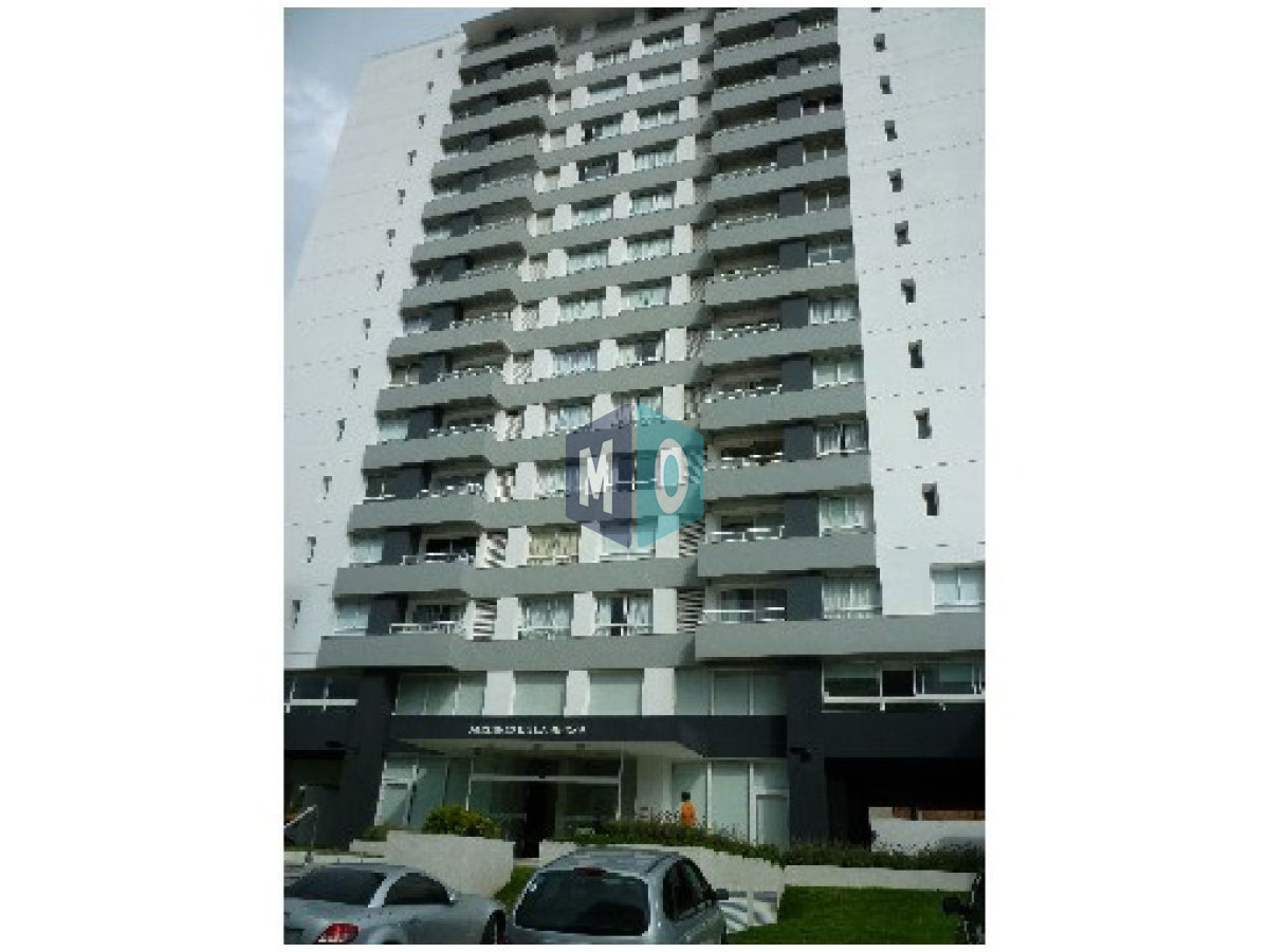 Apartamento ID.147 - Próximo al Shopping. Excelente ubiacacion.