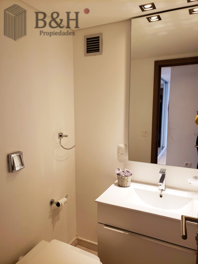 Apartamento ID.428 - Playa Brava , edificio con muy buenos amenities