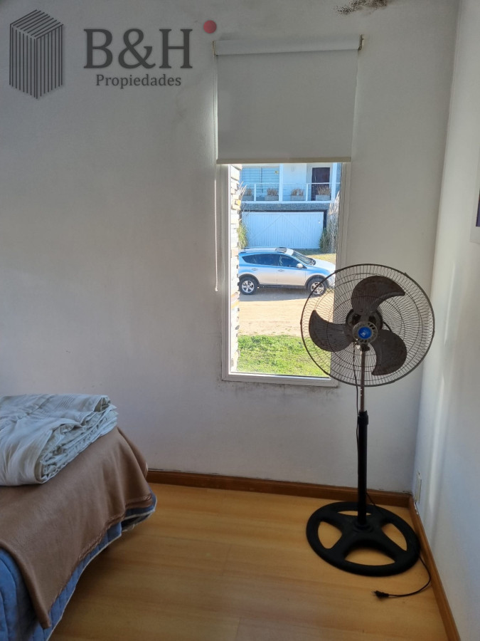 Casa ID.1060 - Casa de estilo minimalista próxima al mar.