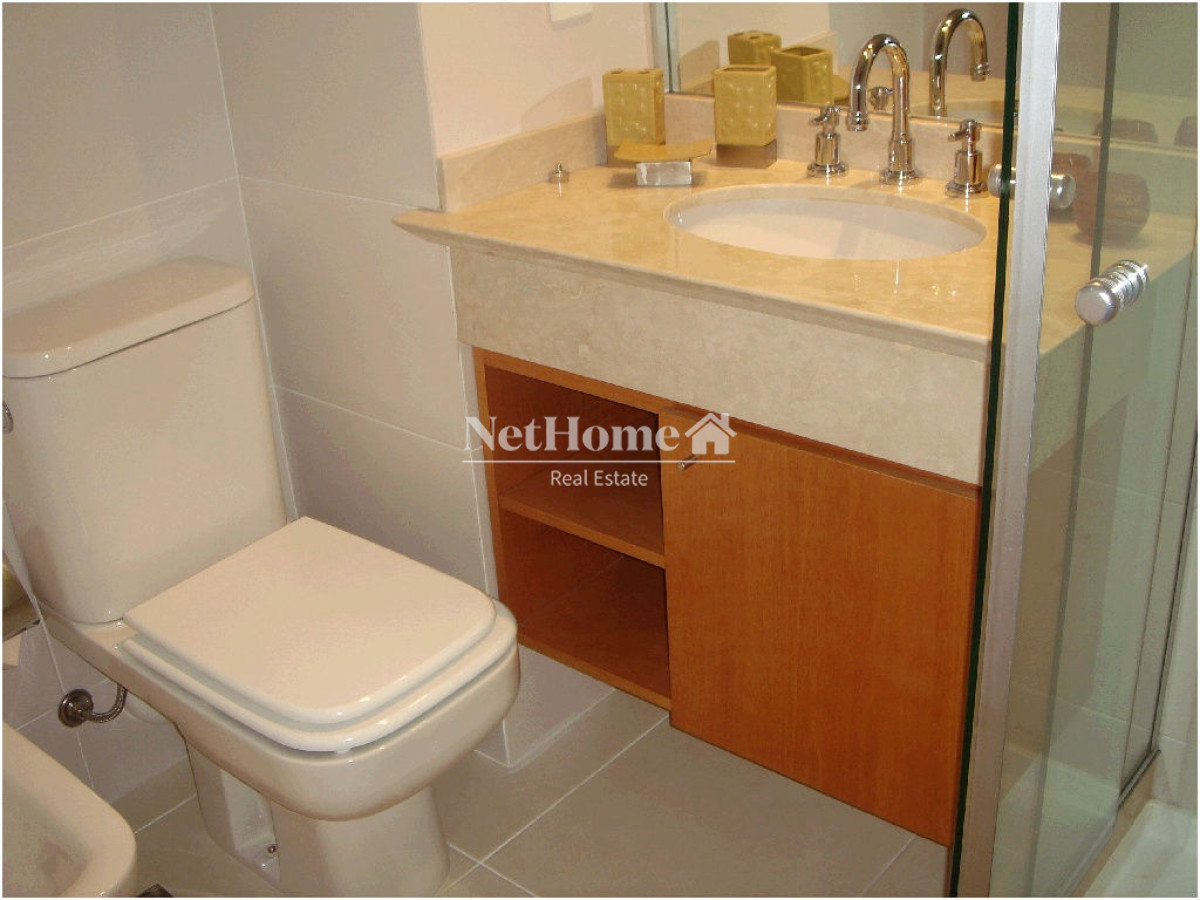 Apartamento ID.222 -  Playa Mansa Apartamento 2 Dormitorios A pasos del Océano Amenities Completos