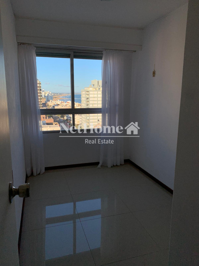 Apartamento ID.341 - Península Apartamento 3 Dormitorios Vista al Océano