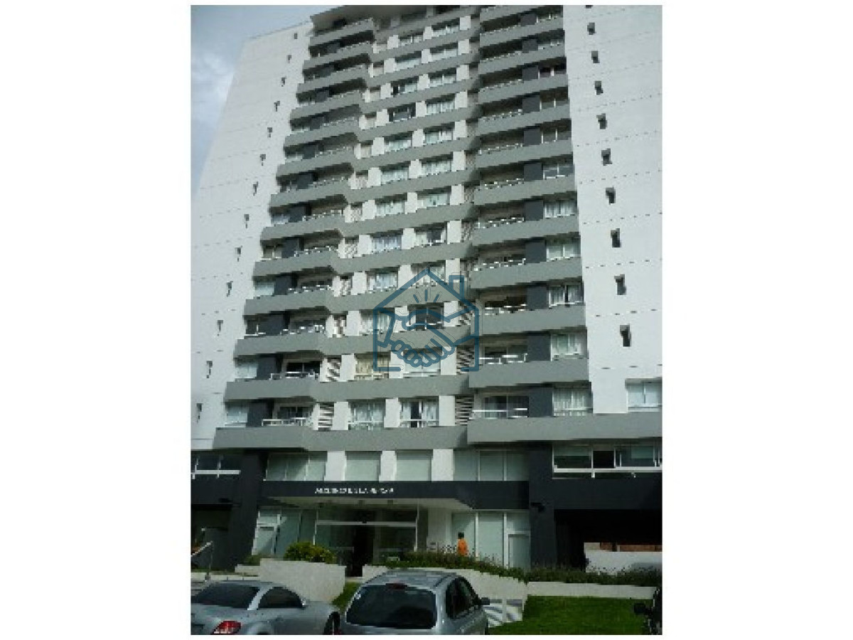 Apartamento ID.1268/Próximo-al-Shopping - Próximo al Shopping