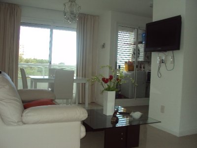 Apartamento ID.1268/Próximo-al-Shopping - Próximo al Shopping