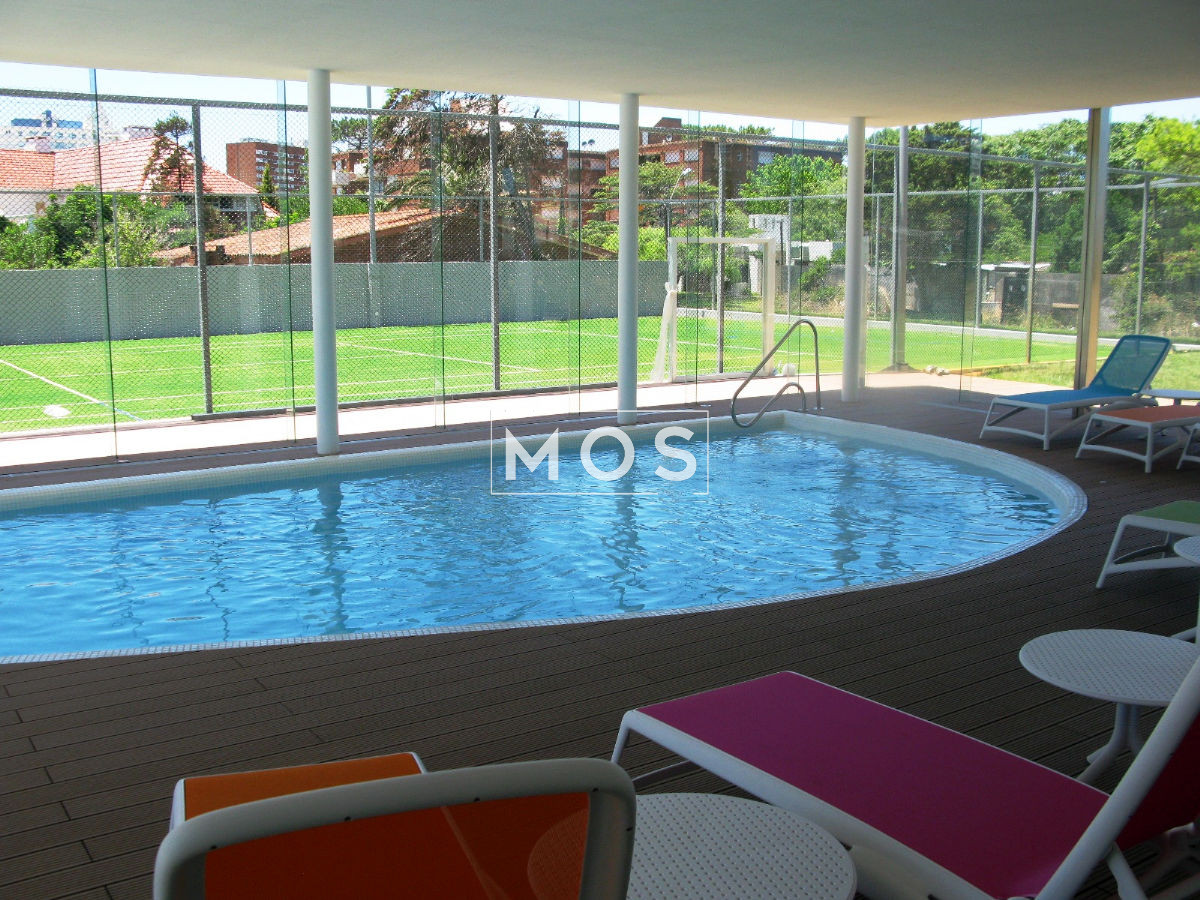 Apartamento ID.3565 - Excelente ubicación, torre nueva.