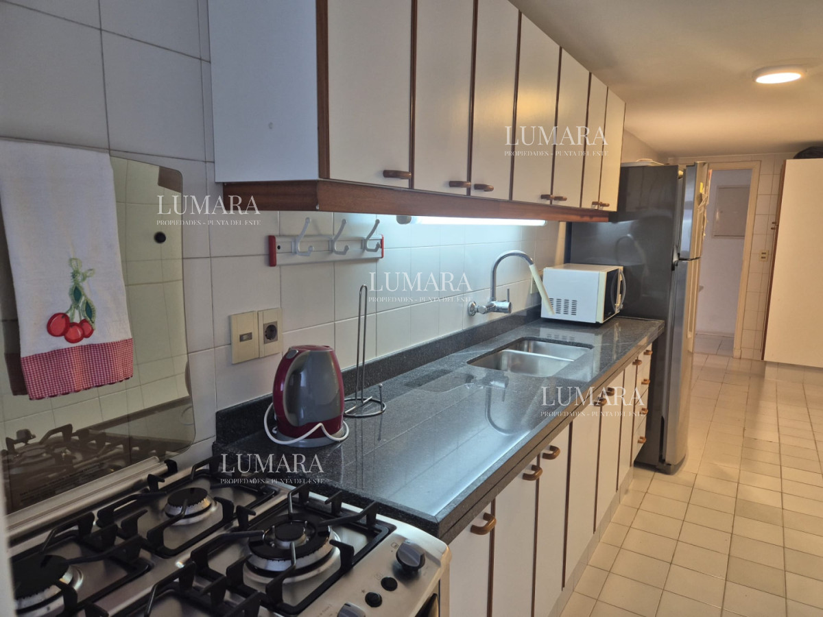 Apartamento ID.3172 - A pasos del mar.