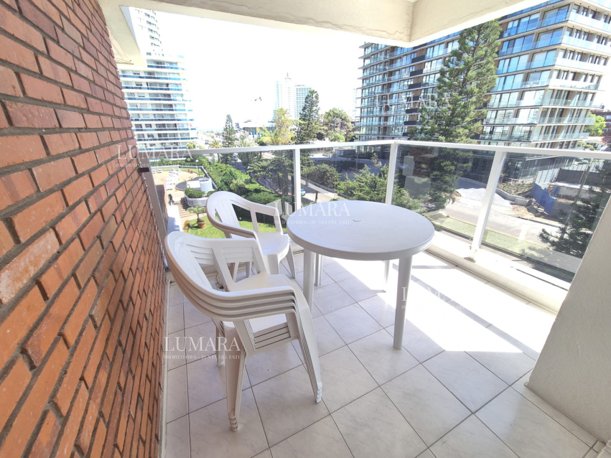 Apartamento ID.3172 - A pasos del mar.