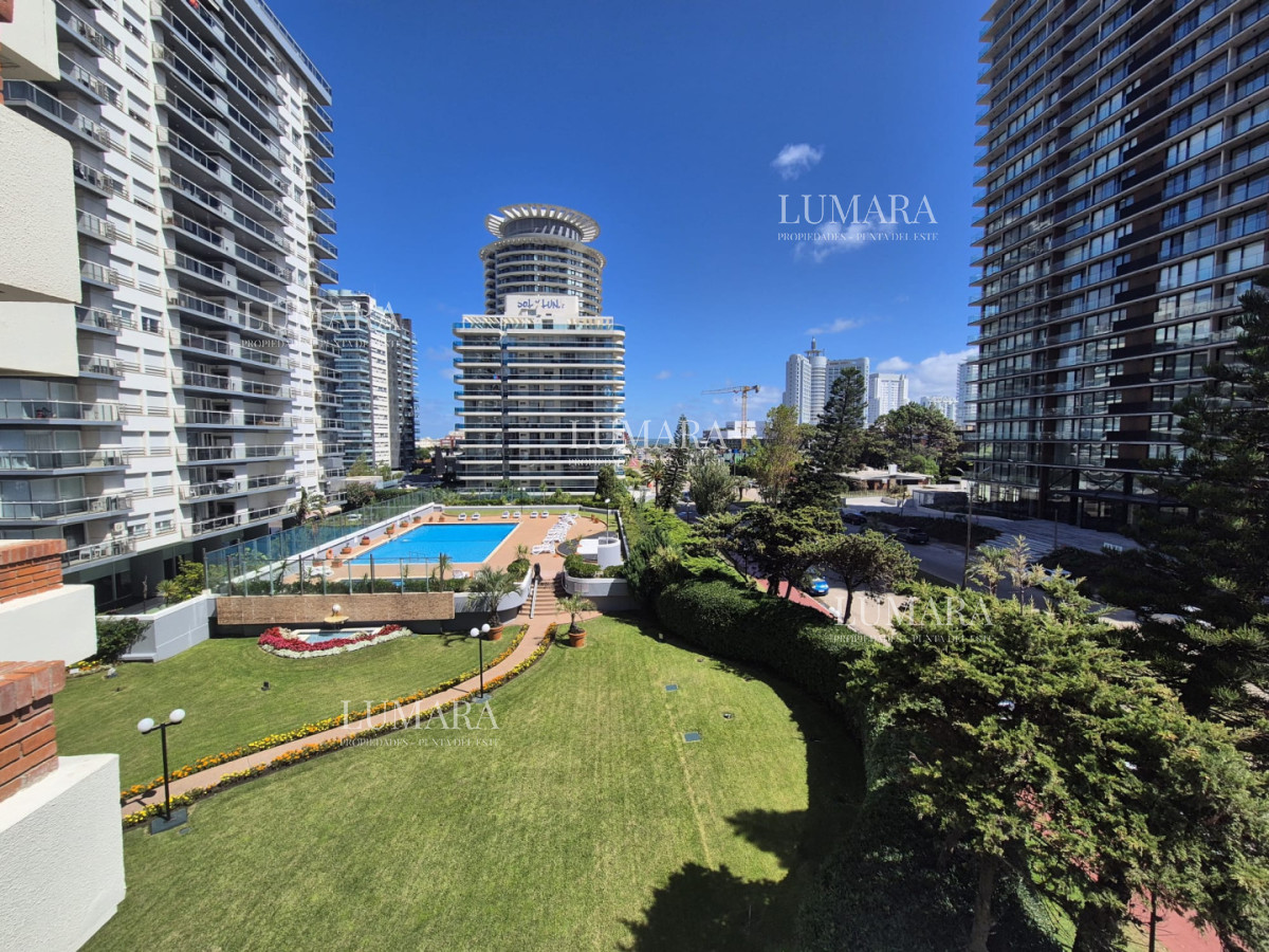 Apartamento ID.3172 - A pasos del mar.