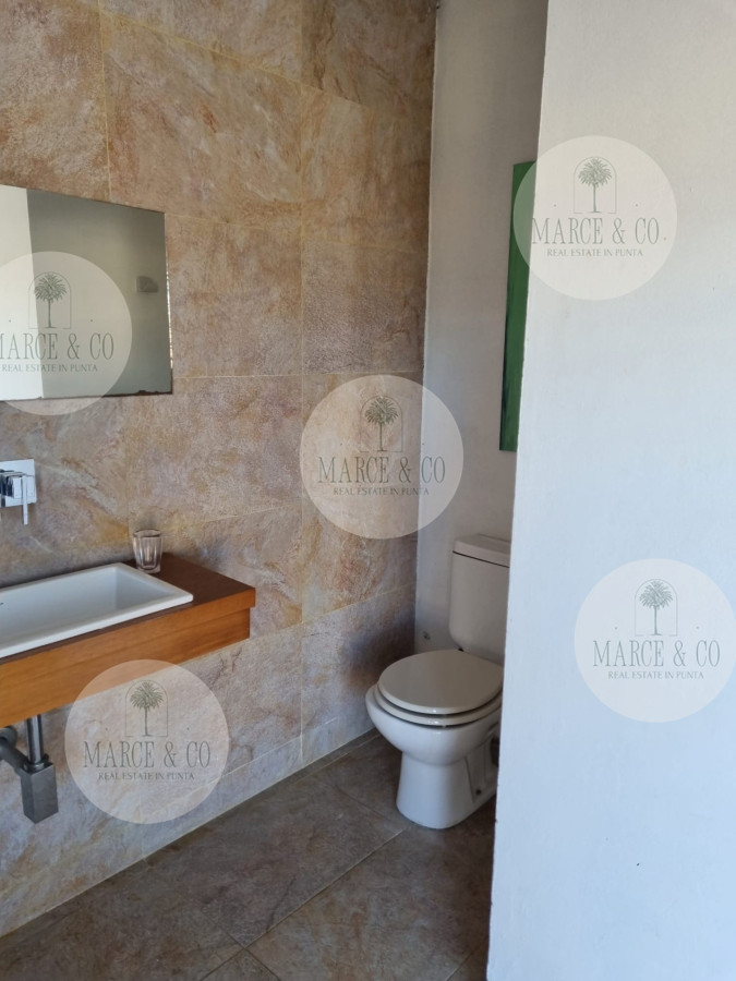 Casa ID.657 - Casa de estilo minimalista próxima al mar.