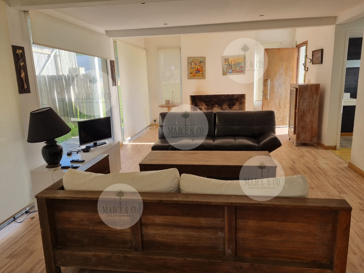 Casa ID.657 - Casa de estilo minimalista próxima al mar.