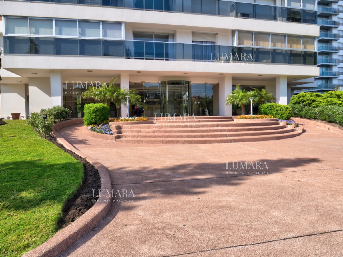 Apartamento ID.3172 - A pasos del mar.