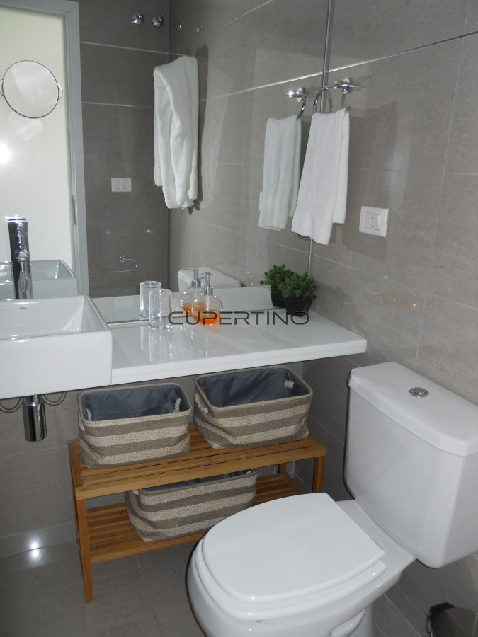 Apartamento ID.1614 - Excelente ubicación, torre nueva.