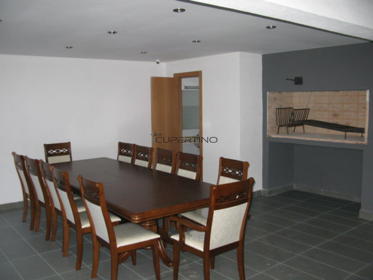 Apartamento ID.1720 - A pasos del centro de Maldonado3 Dormitorios.